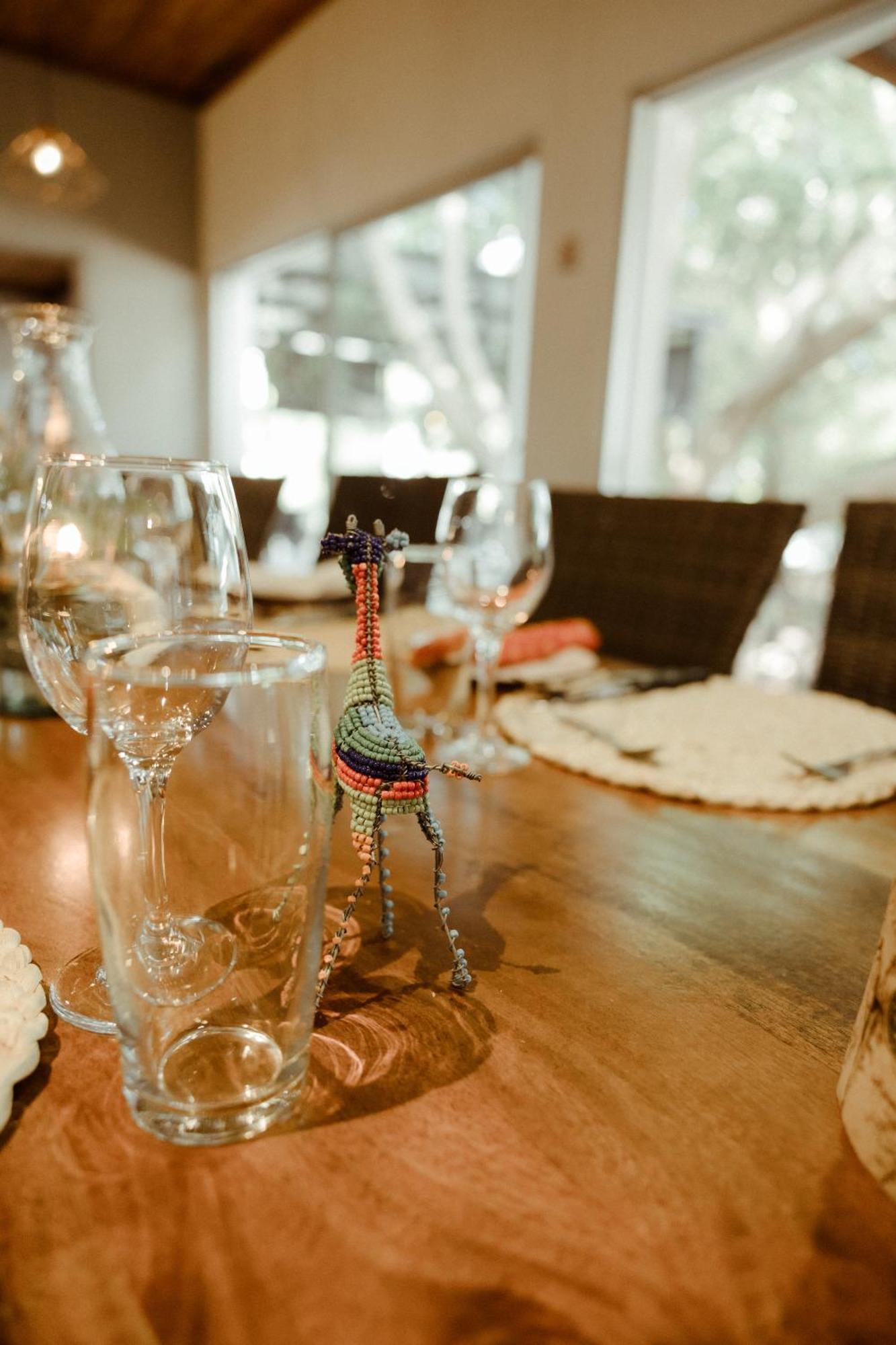 Out Of Africa Town Lodge オチワロンゴ エクステリア 写真